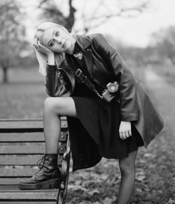 Phoebe Fox, photographed by Vendy Palkovicova